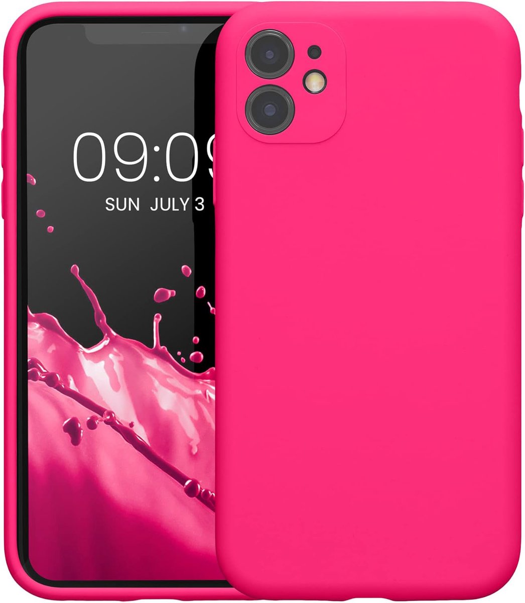 Casemania Hoesje Geschikt voor Apple iPhone 11 - Roze - Liquid Siliconen Back Cover