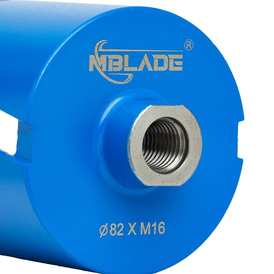 Blauwe MBLADE kernboor met 82 X M16 aansluiting en productinformatie.