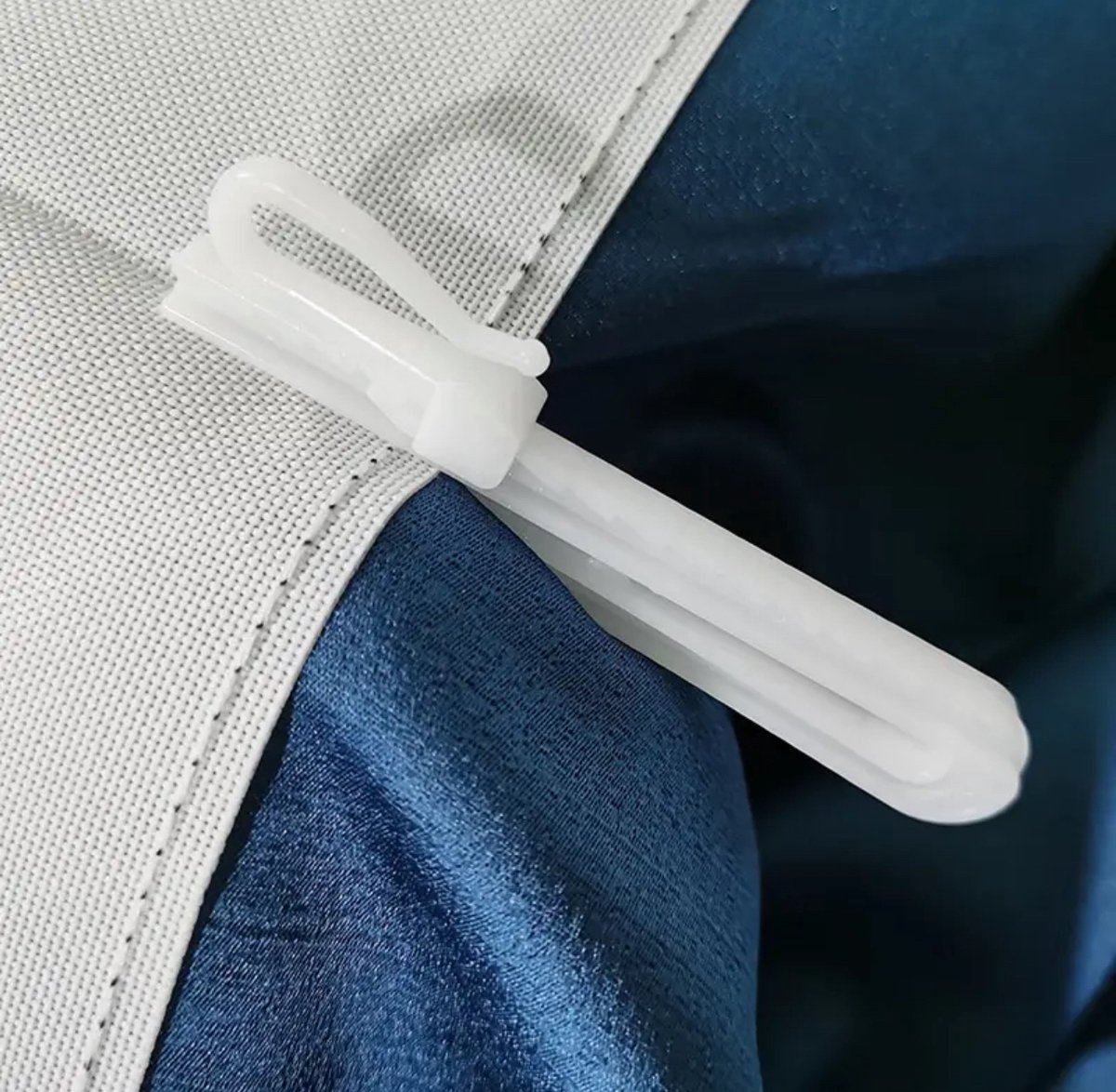 Gordijn haakjes verstelbare plastic inschuif gordijnhaak 5 cm 20 stuks