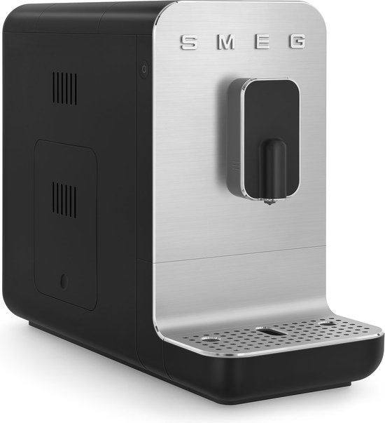 Productinformatie - Smeg 8017709334734 - SMEG BCC11BLMEU - Espressomachine - Mat zwart - Volautomatisch