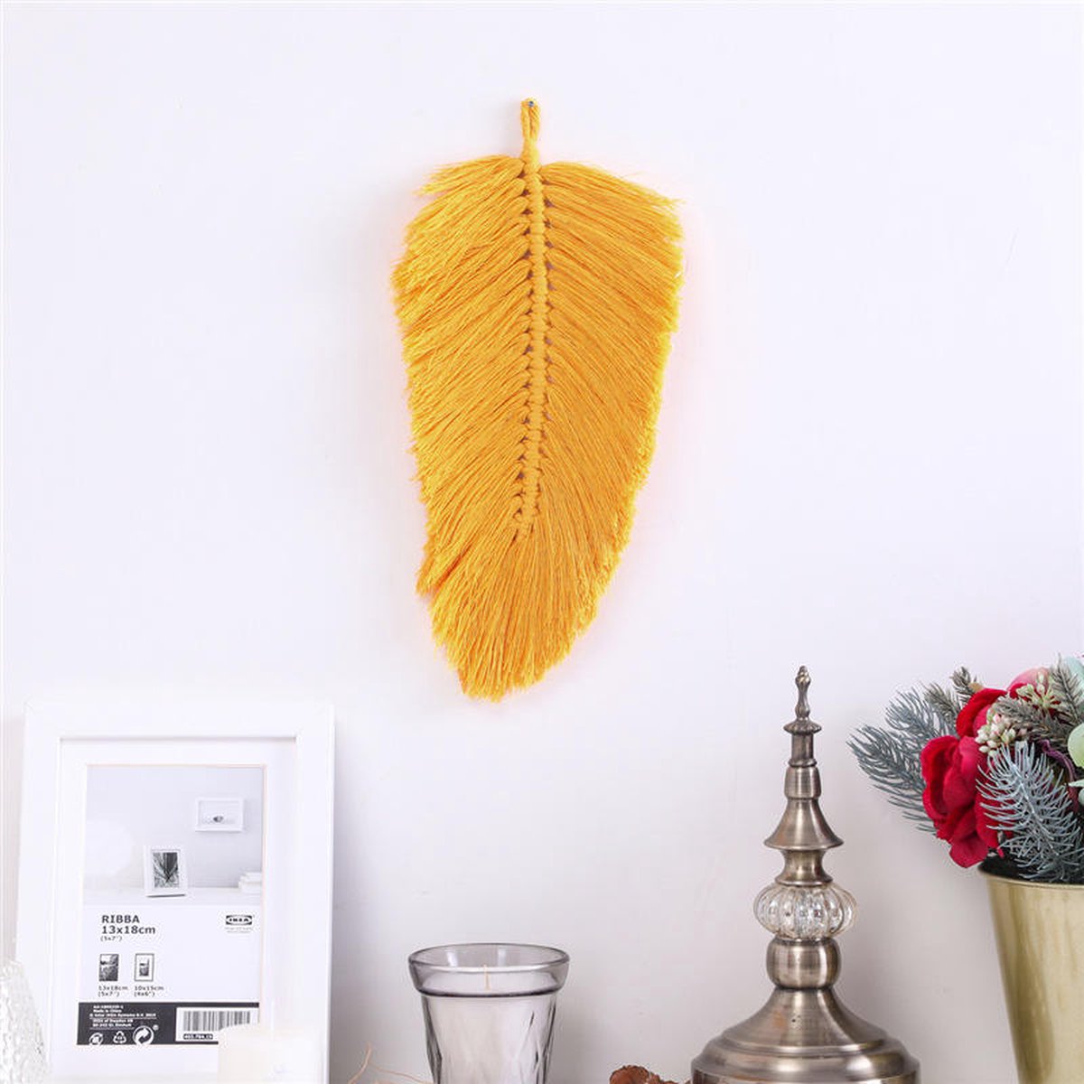 Handgemaakte Veer | Macramé | 30cm bij 15cm | Hoogwaardige Kwaliteit | Oranje