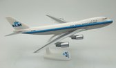 Schaalmodel KLM Boeing vliegtuig 747-200 schaal 1:250 lengte 28,26cm