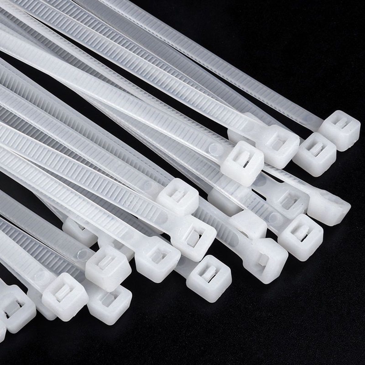 Kabelbinders - Tie wraps - Tie Ribs - cabel ties -2.5mm*20cm - 10 stuks - wit