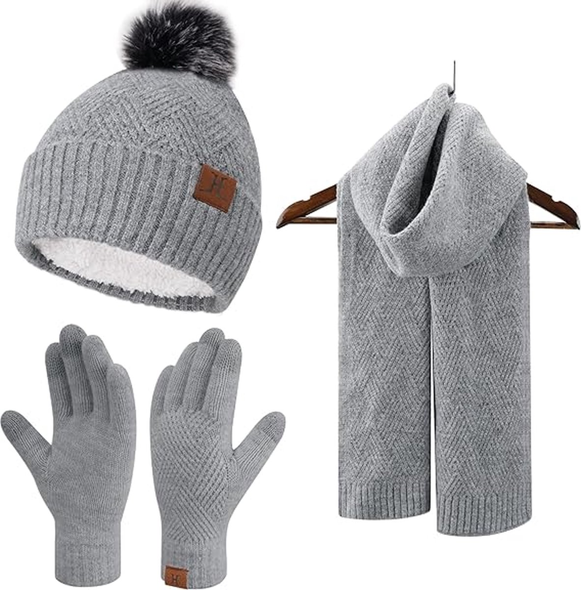 Warme winterset - Grijs - Beanie met pom pom, lange sjaal, touchscreen handschoenen - Fleece gevoerde muts volwassenen - Black Friday 2023 - Kerstcadeau