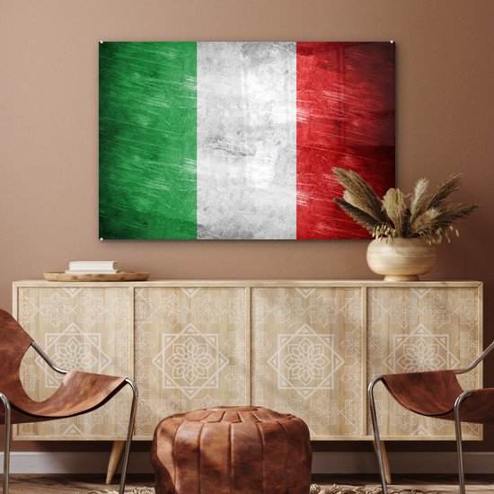MuchoWow® Glasschilderij 120x80 cm - Schilderij acrylglas - Afbeelding van de vlag van Italië - Foto op glas - Schilderijen