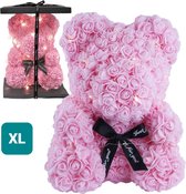 ILFA shopping - Roze Rozen Beer 45 cm + extra rozenblaadjes en Led licht - in Luxe verpakking - Rose Bear - Teddy Beer XL - Roze - Romantisch Cadeau - Valentijn - Cadeau voor haar