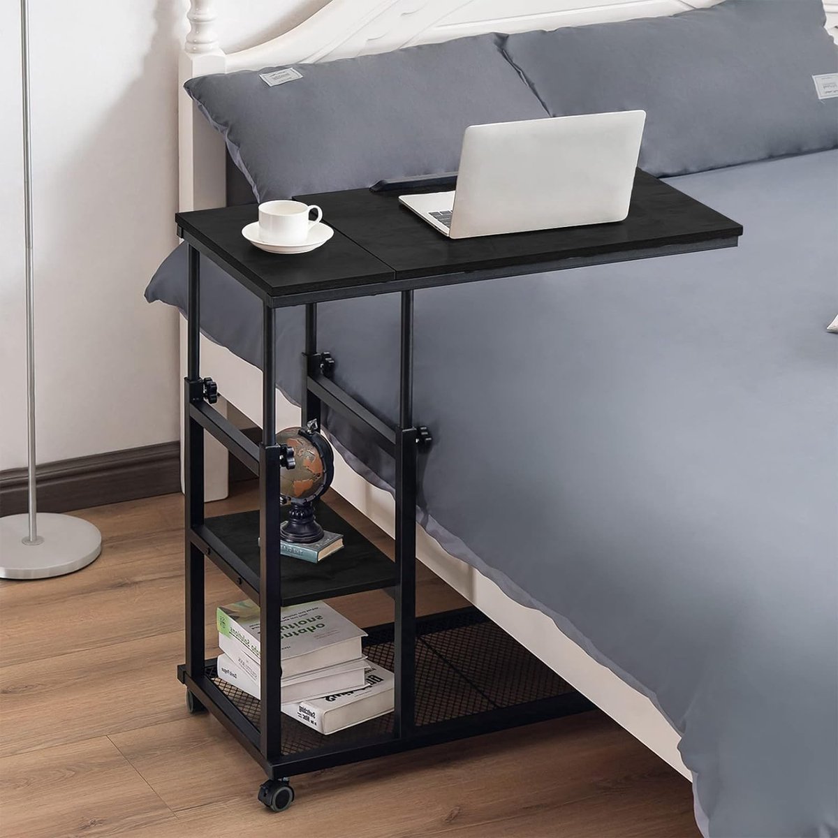C-vormige bijzettafel voor bank, C bijzettafel woonkamer met wielen, houten bank tafel verstelbare desktop 2 tier nachtkastje accenttafel voor slaapkamer met planken