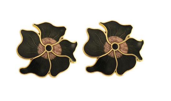 Behave - Oorbellen bloem zwart emaille goudkleur - Tijdloos elegant design