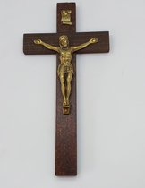 Muurkruis hout / Koper messing corpus 15 x 8,5 cm / Kruisbeeld / dhr Jezus