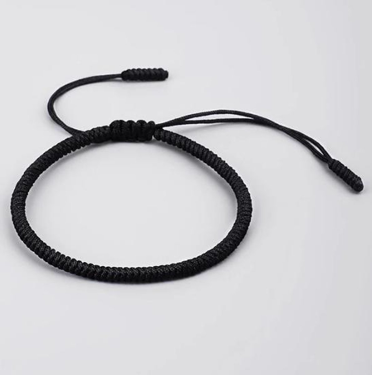 Premium handgeknoopte Tibetaanse armband - Zwart - Straeppa