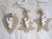 set de 3 pendentifs de Noël en bois, en 3 versions. 3x: 14 x 14 cm Ø