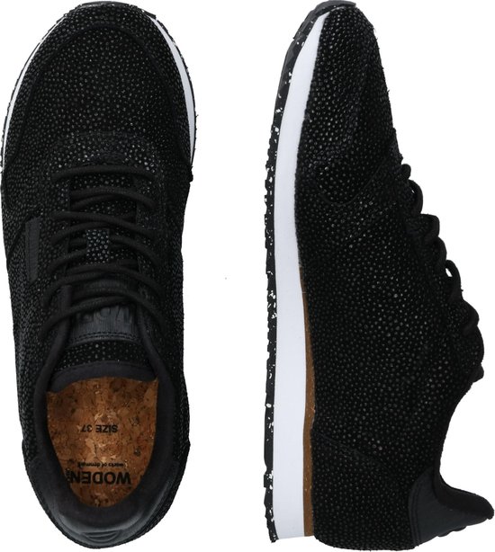 Zwarte Suede Sneakers Top Sellers, UP TO 55% OFF | www.quincenamusical.eus