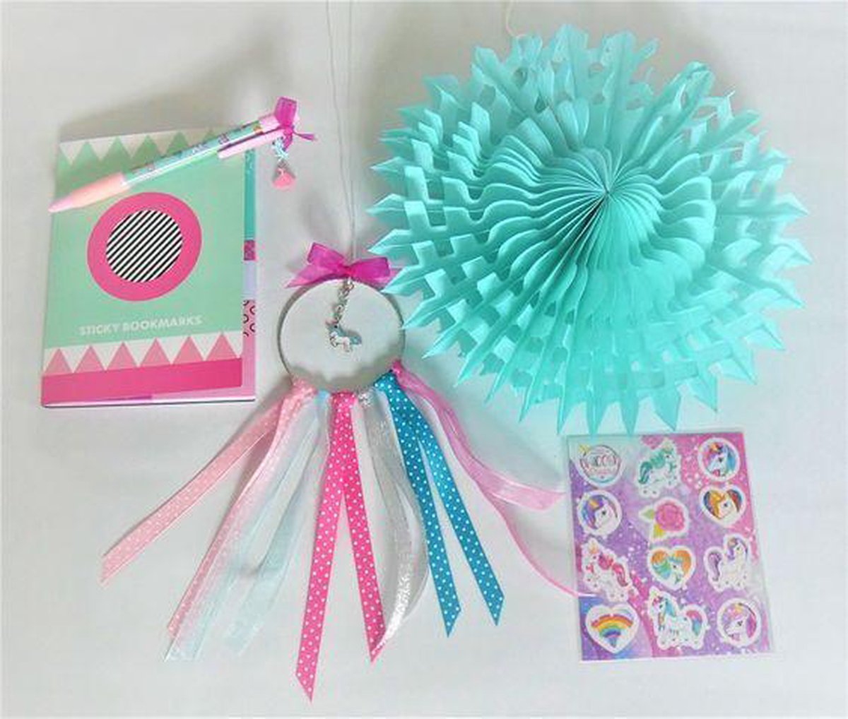 Jewellicious Designs knutselpakket eenhoorn dromenvanger - DIY – dreamcatcher – eenhoorn – mintgroen & roze