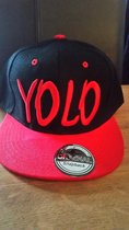 snapback cap rood yolo
