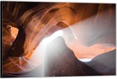 Dibond –Grot in de Woestijn– 40x30 Foto op Aluminium (Wanddecoratie van metaal)