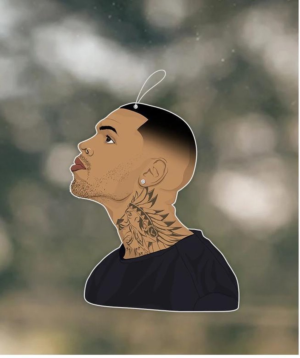 COOL&FAMOUS AIRFRESHENER CHRIS BROWN