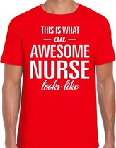 Awesome nurse / verpleeger cadeau t-shirt rood heren L