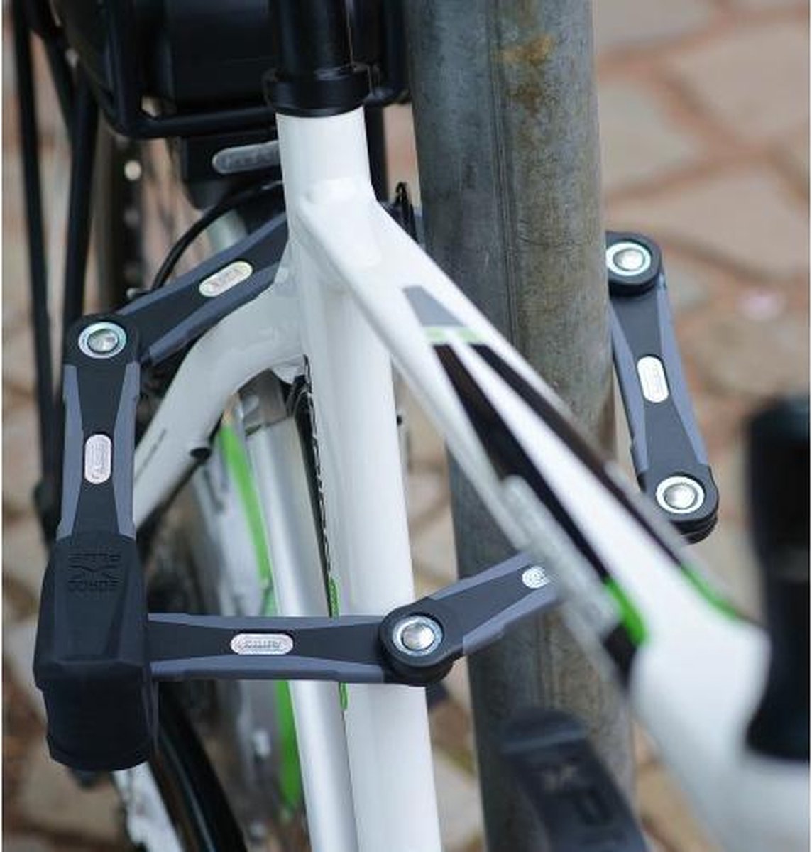 lakschade carbon frame