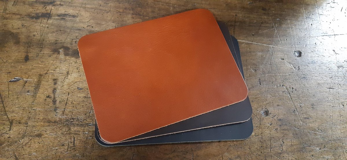 LIAM'S Lederen muismat donkerbruin 24 cm. x 17 cm.