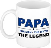 Papa the man the myth the legend cadeau mok / beker wit - 300 ml - verjaardag / Vaderdag - kado koffiemok / theebeker