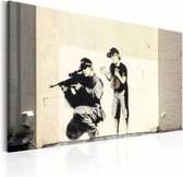 Schilderij - Banksy - Sluipschutter en jongetje , wanddecoratie , premium print op canvas
