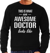 Awesome doctor / dokter cadeau sweater / trui zwart voor heren S