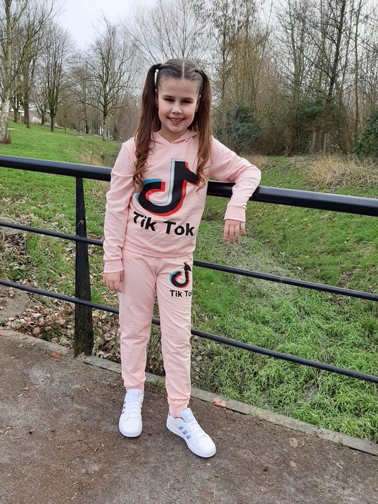 Tik tok kleding 152 hotsell