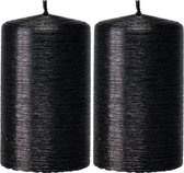 2x Zwarte cilinderkaarsen/stompkaarsen 6 x 10 cm 25 branduren - Geurloze zwartkleurige kaarsenen - Woondecoraties