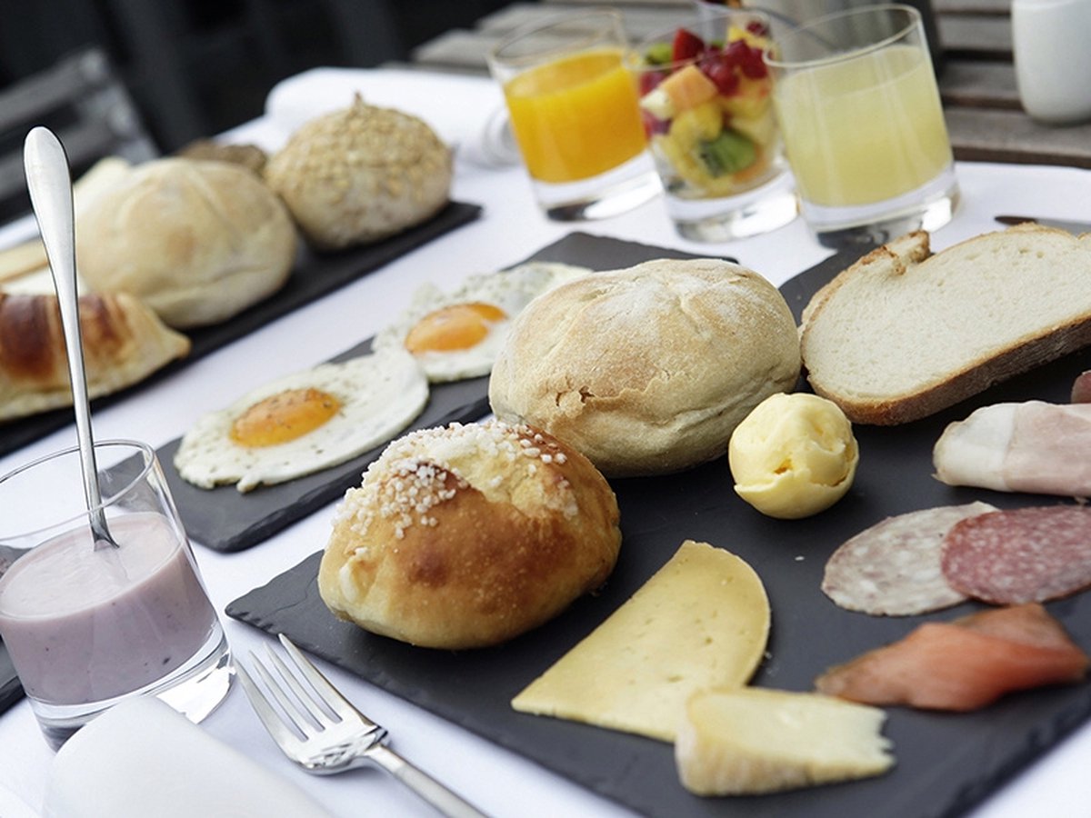 Bongo Bon België - Vorstelijk Ontbijten Cadeaubon - Cadeaukaart : 140  ontbijtadressen | bol.com