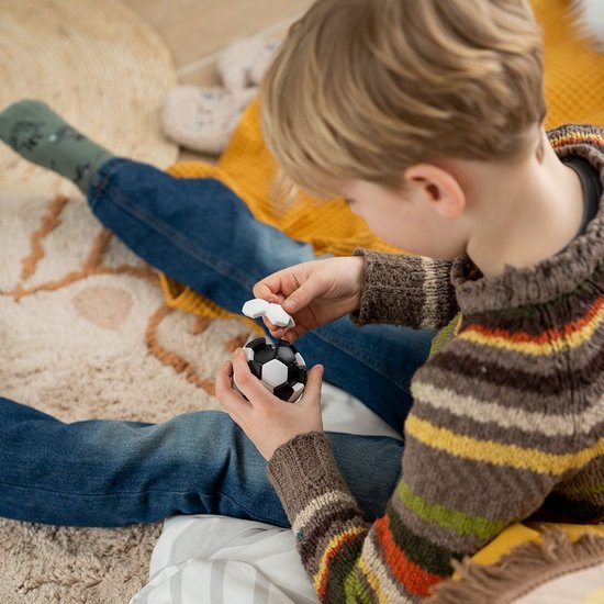 SmartGames Plug & Play Ball - 3D Voetbal Puzzel & Fidget Toy - Compact Logisch Denkspel - IQ Breinbreker - Vanaf 6 Jaar