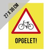 Pictogram/ bord | Opgelet voor fietsers | 27 x 36 cm | Gevaar | Fietsen | Zwakke weggebruiker | Uitrit | Inrit | Parking | Opvallend | Geel | 1 stuk