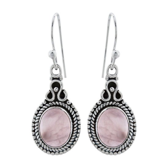 Zilveren oorbellen met hanger dames | Zilveren oorhangers, ovale rozenkwarts steen met bewerkte rand en sierlijke krul