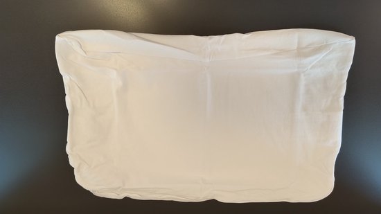 Satinesse Protect respirant - Molton- taie d'oreiller - protège-oreiller imperméable - avec fermeture éclair - anti allergie - protège-oreiller pour incontinence - 40x60 - Forme de lune