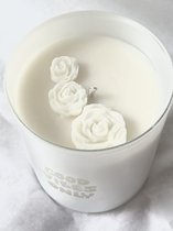 Candle scented, coconut soya wax.