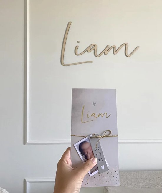 Invulkaartje voor een babyshower met lijntekening