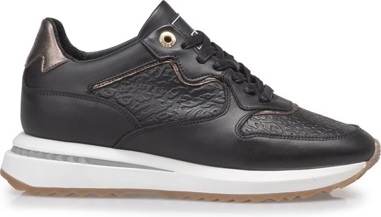 Leren vans new arrivals