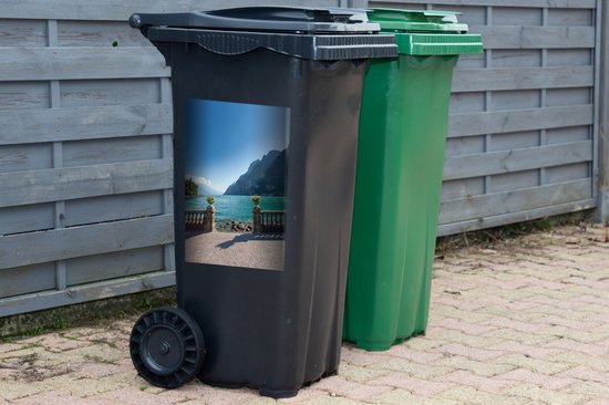 Container sticker Het Gardameer - Promenade in het Gardameer Klikosticker - 40x60 cm - kliko sticker - weerbestendige containersticker