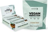 Body & Fit Vegan Protein Bundel – Vegan Perfection Plantaardige Eiwitshake: Chocolade 986 gram + Vegan Proteïne Bar: Cookie Dough - 12 Eiwitrepen