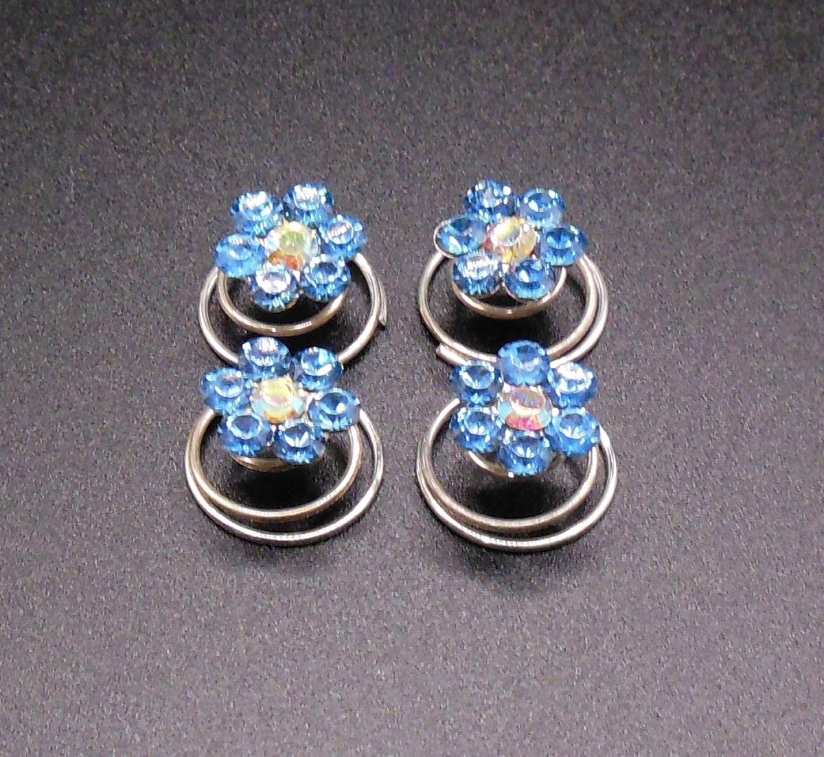 Curlies blauwe bloem 6 blad strass
