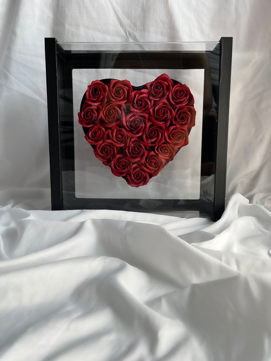 AG Luxurygifts rozen box - cadeau - flowers - flower box - cadeau box - rood - hart doos - soap roses - Valentijnsdag - Moederdag - luxe - gifts