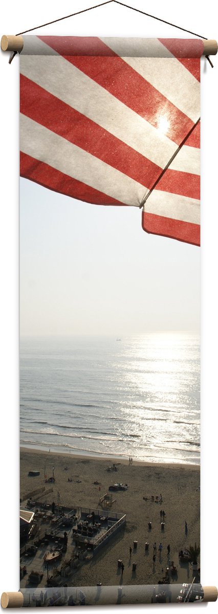 Textielposter - Strand - Zee - Zand - Parasol - Mensen - Strandtent - Zon - 30x90 cm Foto