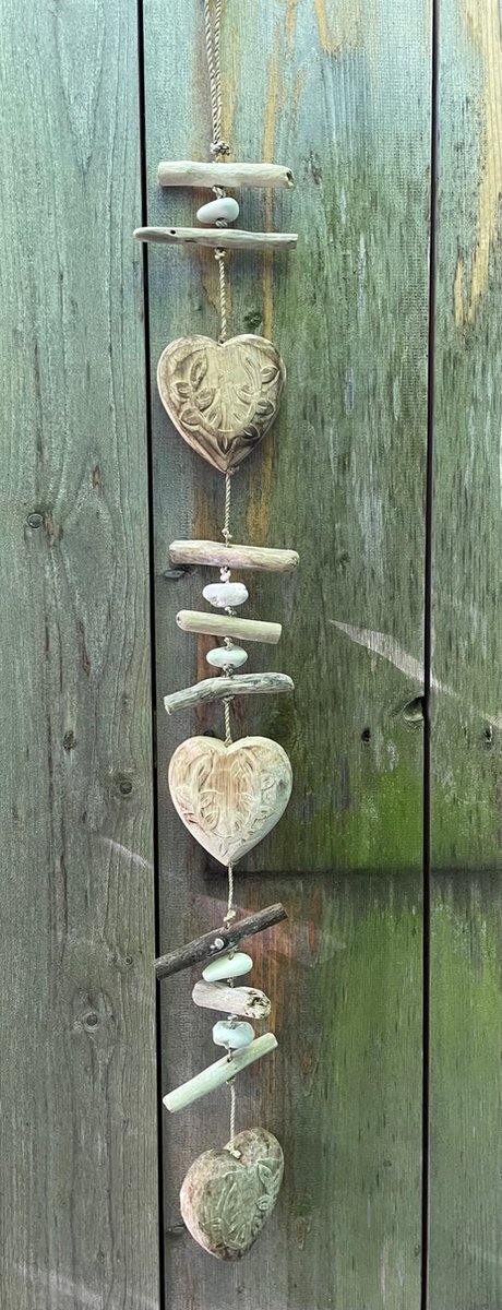 Slinger/guiralnde Hart carving driftwood naturel colour