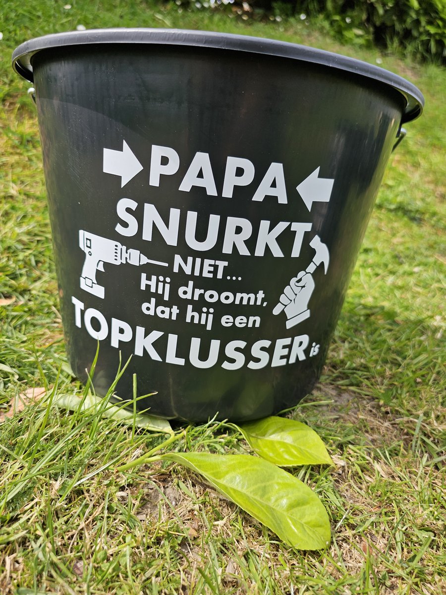 Papa Snurkt niet , is een topklusser