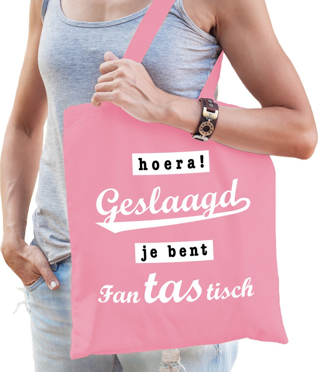Bellatio Decorations Cadeau tas geslaagd/afgestudeerd - roze - katoen - 42 x 38 cm