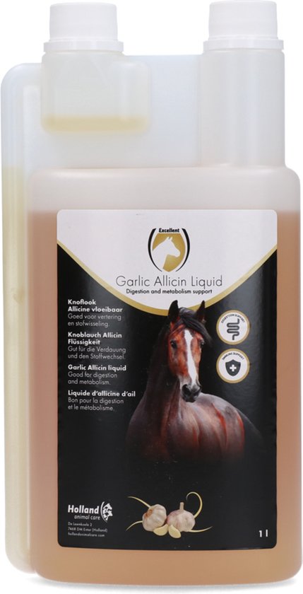 Fles met gele vloeistof, etiket met paardenhoofd, knoflook en tekst. Holland Animal Care.