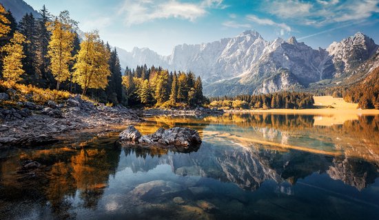 Foto: Fotobehang awesome sunny landscape in the forest wonderful autumn scenery picturesque view of nature wild lake sun rays through colorful trees incredible view on fusine lakeside amazing natural background vliesbehang 400 x 280 cm