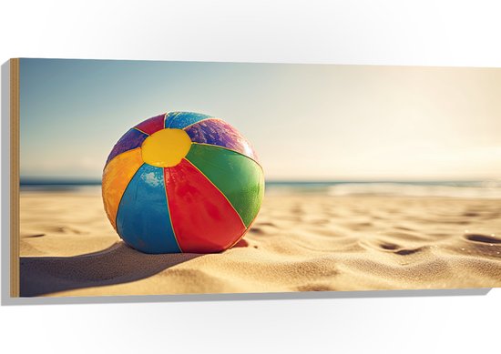 Hout - Kleurrijke Strandbal Liggend In Het Zand - 100x50 Cm - 9 Mm Dik Foto Op Hout