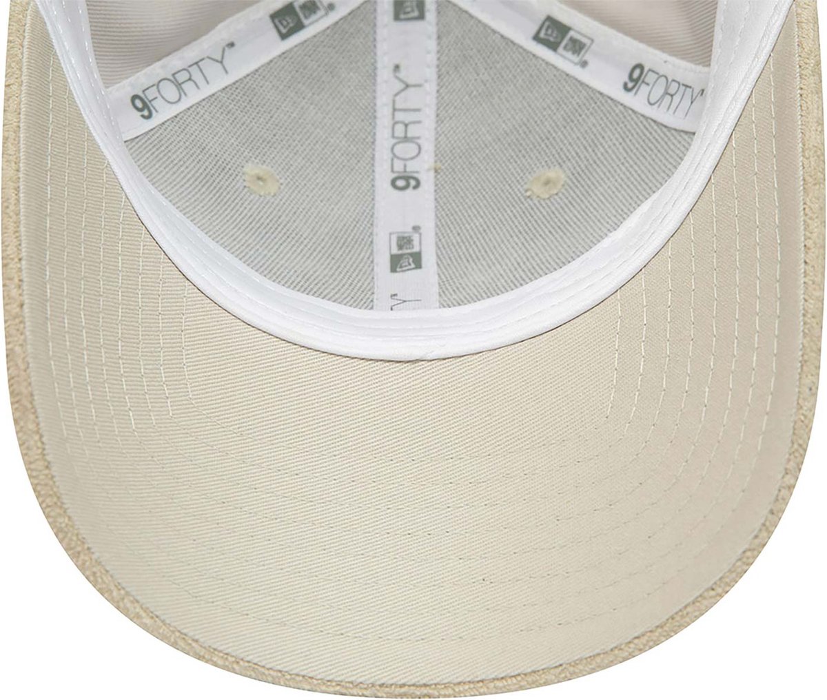 New Era New York Yankees Side Patch World Series MLB 5950 Fitted Cap Stone/Camel NE60565161 New Era New York Yankees Side Patch World Series MLB 5950 Fitted Cap Stone/Camel NE60565161