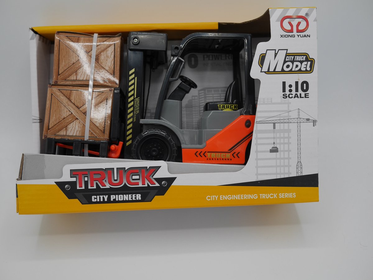 Heftruck met frictie aandrijving en pallet.