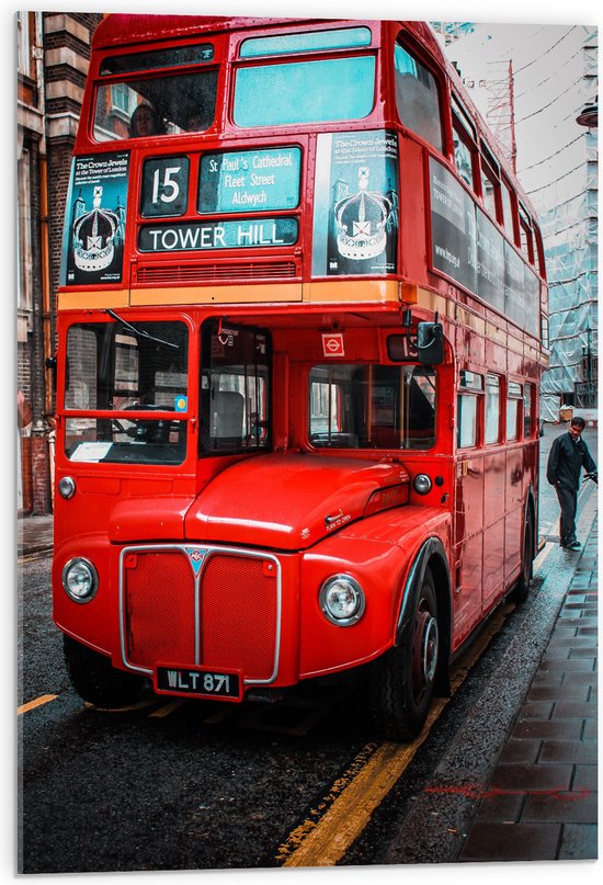 Acrylglas - Traditionele Rode Toeristenbus door de Straten van Londen - 50x75 cm Foto op Acrylglas (Wanddecoratie op Acrylaat)